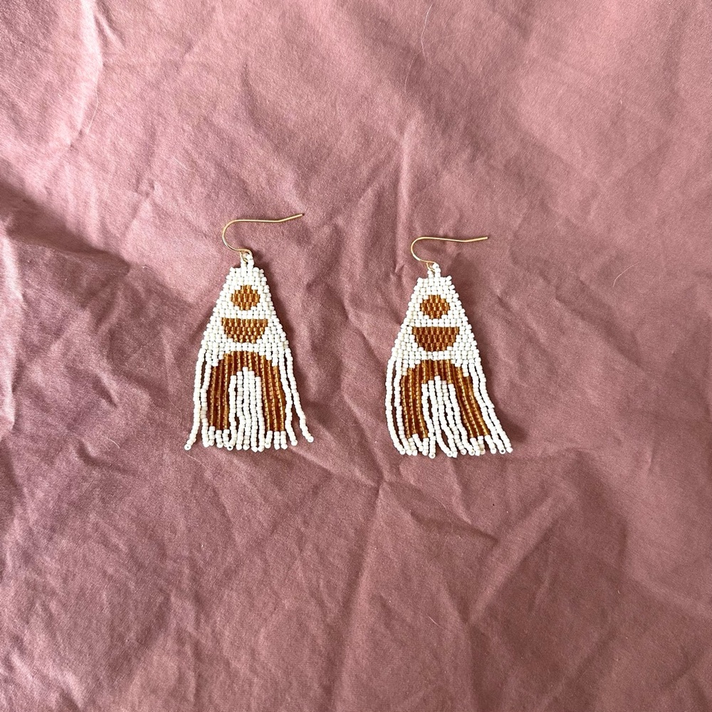 Geometric Hand Woven Seed Bead Boho Fringe Earrings in Off White and Yellow Gold